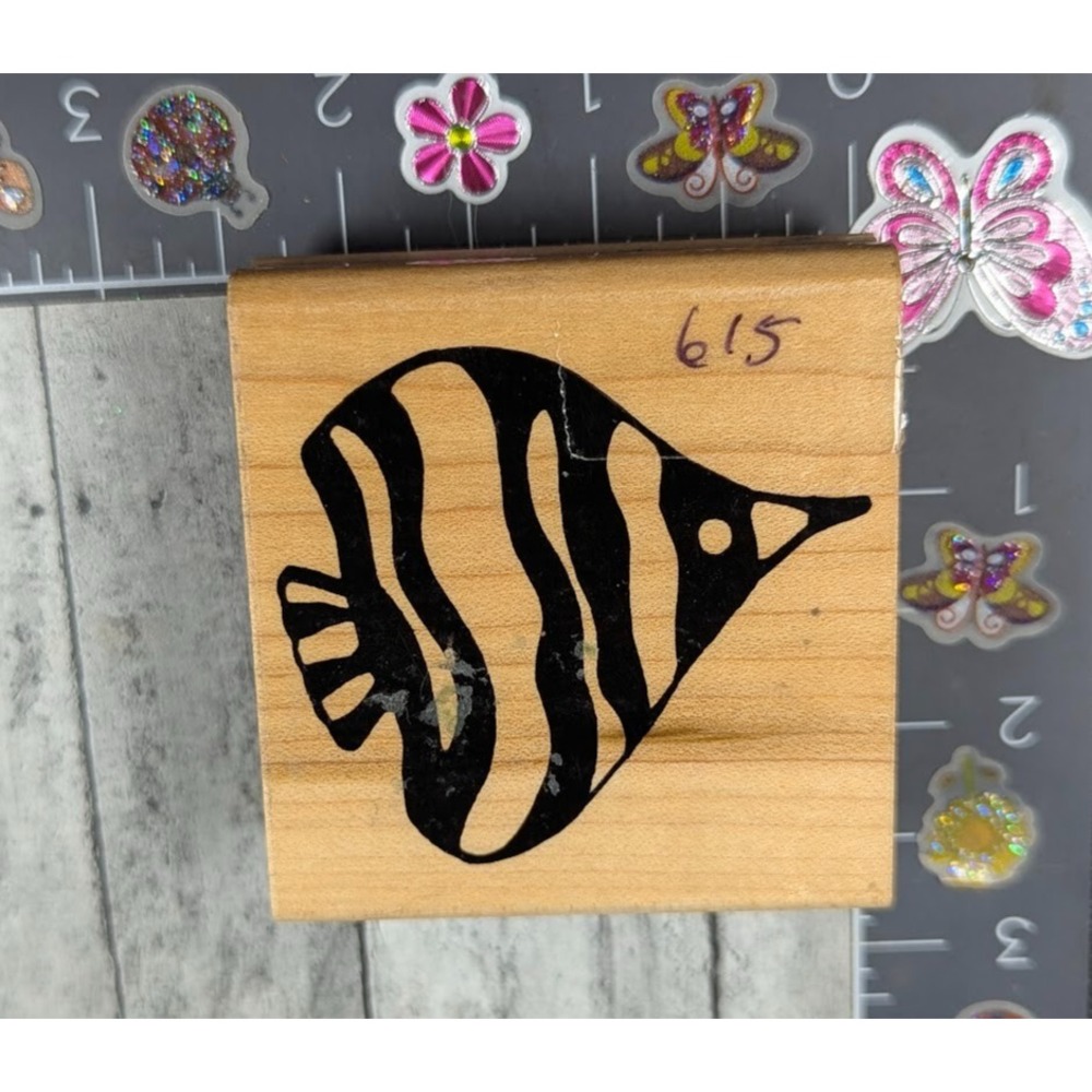 JRL Design Tropical Fish Angel Striped Rubber Stamp Wood #M87